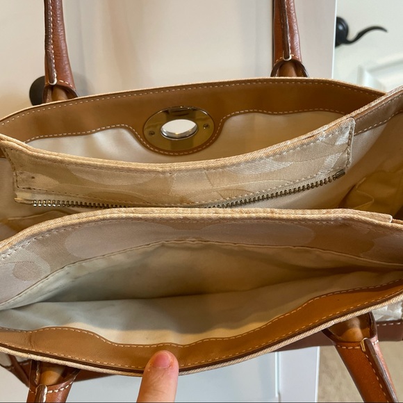 VINTAGE COACH WOMEN HANDBAG - Picture 7 of 13